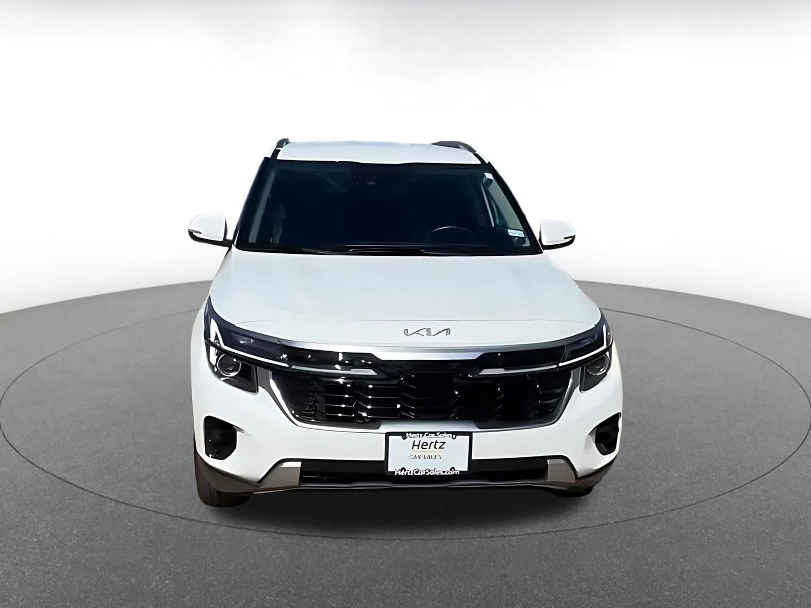 Used 2025 Kia Seltos S image 4