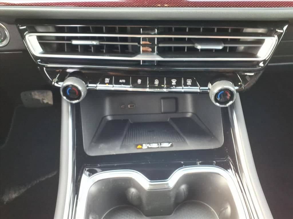 New 2026 Chevrolet Traverse RS FWD image 23