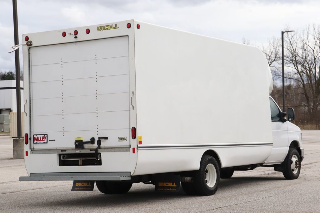 Used 2025 Ford E-450 and Econoline 450 Super Duty w/ Power Equipment Group image 8