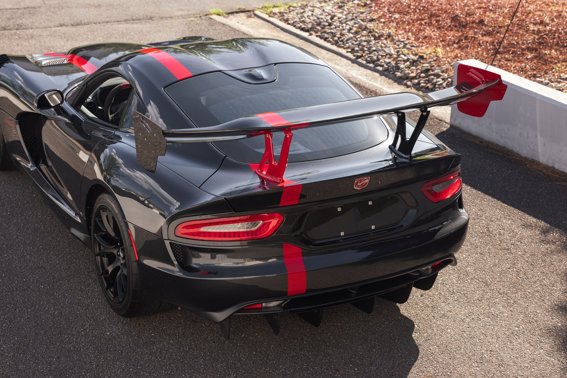 Used 2017 Dodge Viper ACR w/ Extreme Aero Package RWD image 34