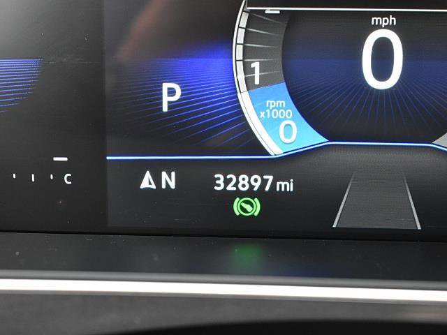 Used 2024 Volkswagen Tiguan SE image 25