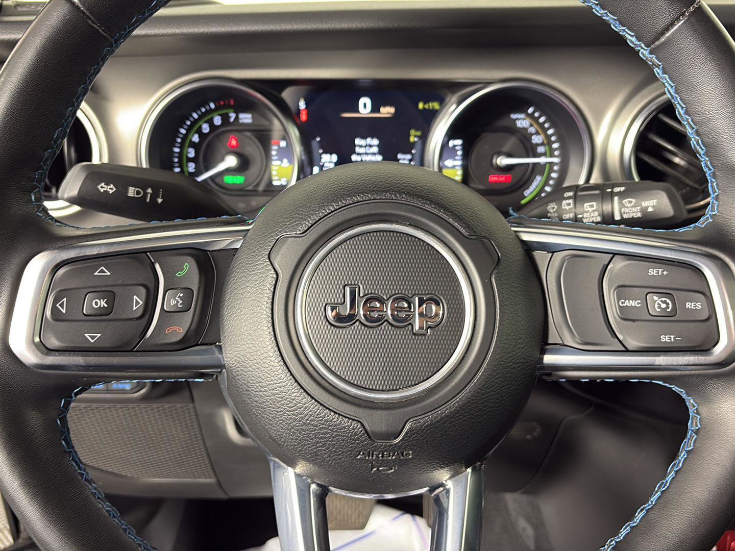 Used 2023 Jeep Wrangler Unlimited Rubicon 4xe w/ Cold Weather Group AWD/4WD image 47