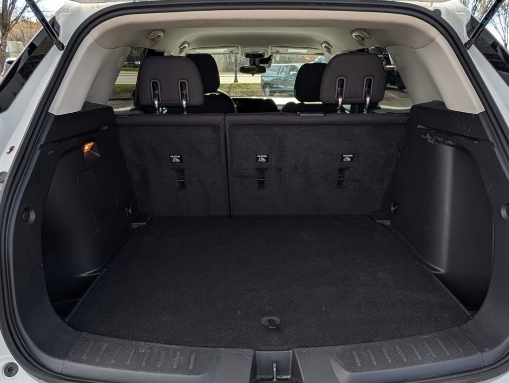 Used 2025 Chevrolet TrailBlazer LT FWD image 22