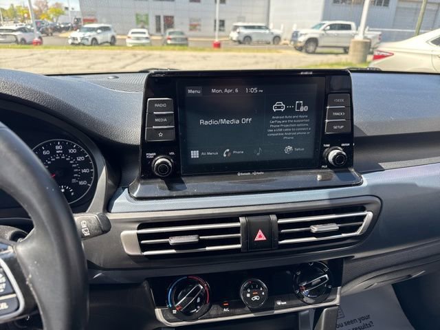 Used 2021 Kia Seltos S FWD image 16