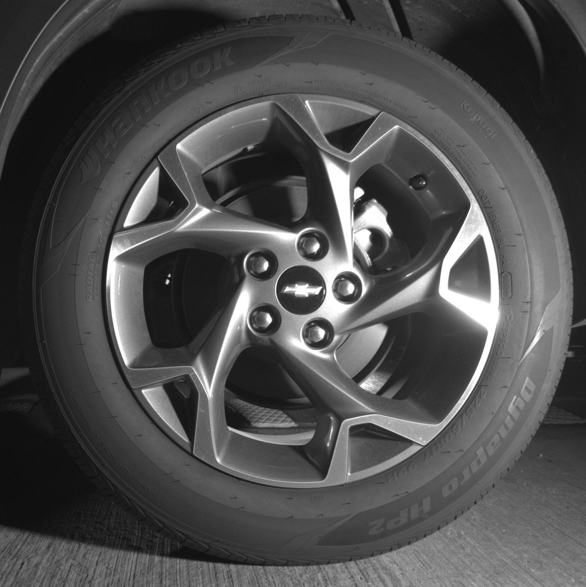 Used 2025 Chevrolet Trax LT FWD image 14