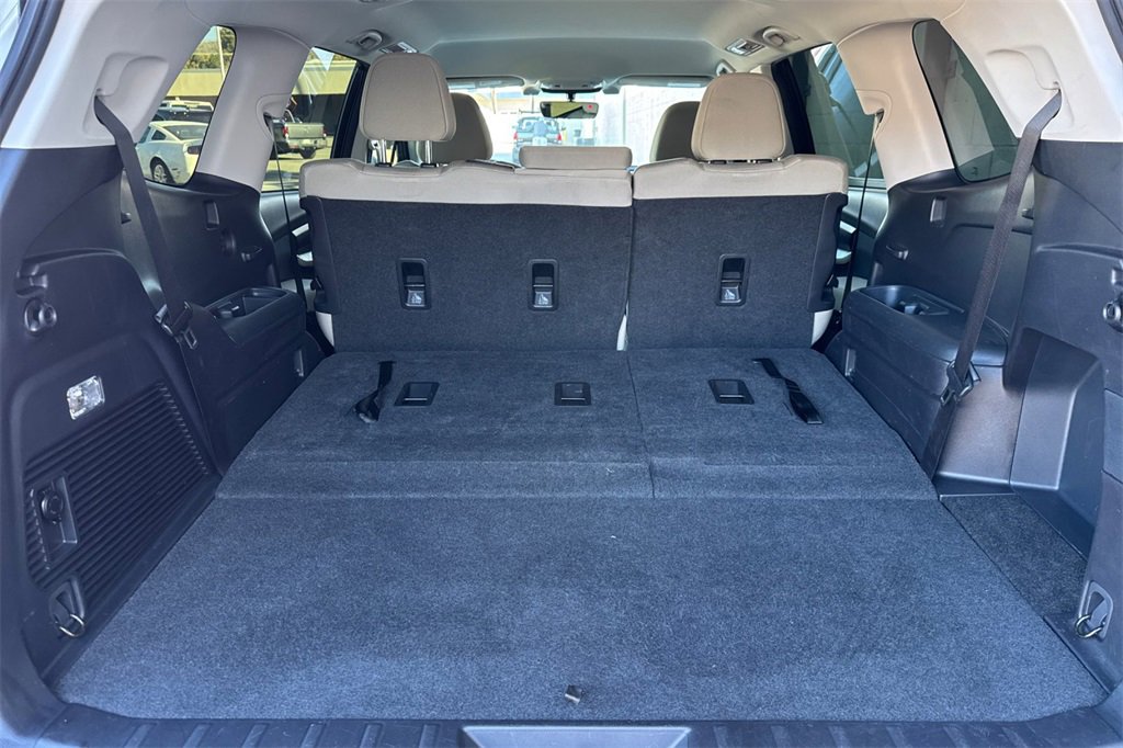 Used 2020 Subaru Ascent Premium w/ Convenience Package image 19