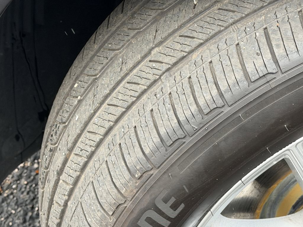 Certified 2025 Mercedes-Benz GLE 450e 4MATIC image 17