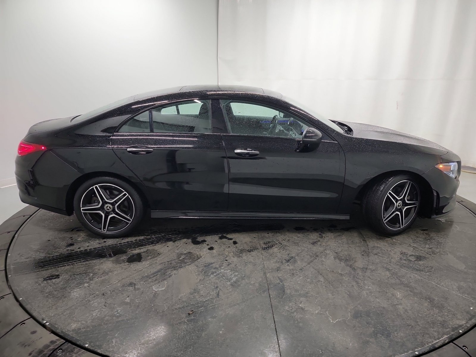 Used 2022 Mercedes-Benz CLA 250 4MATIC image 11
