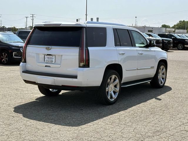 Used 2019 Cadillac Escalade Luxury AWD/4WD image 5