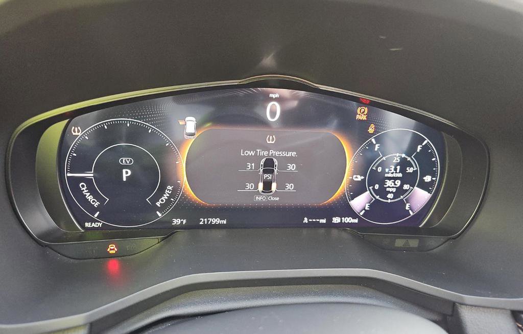 Used 2024 MAZDA CX-90 Plug-In Hybrid w/ Premium Plus image 9