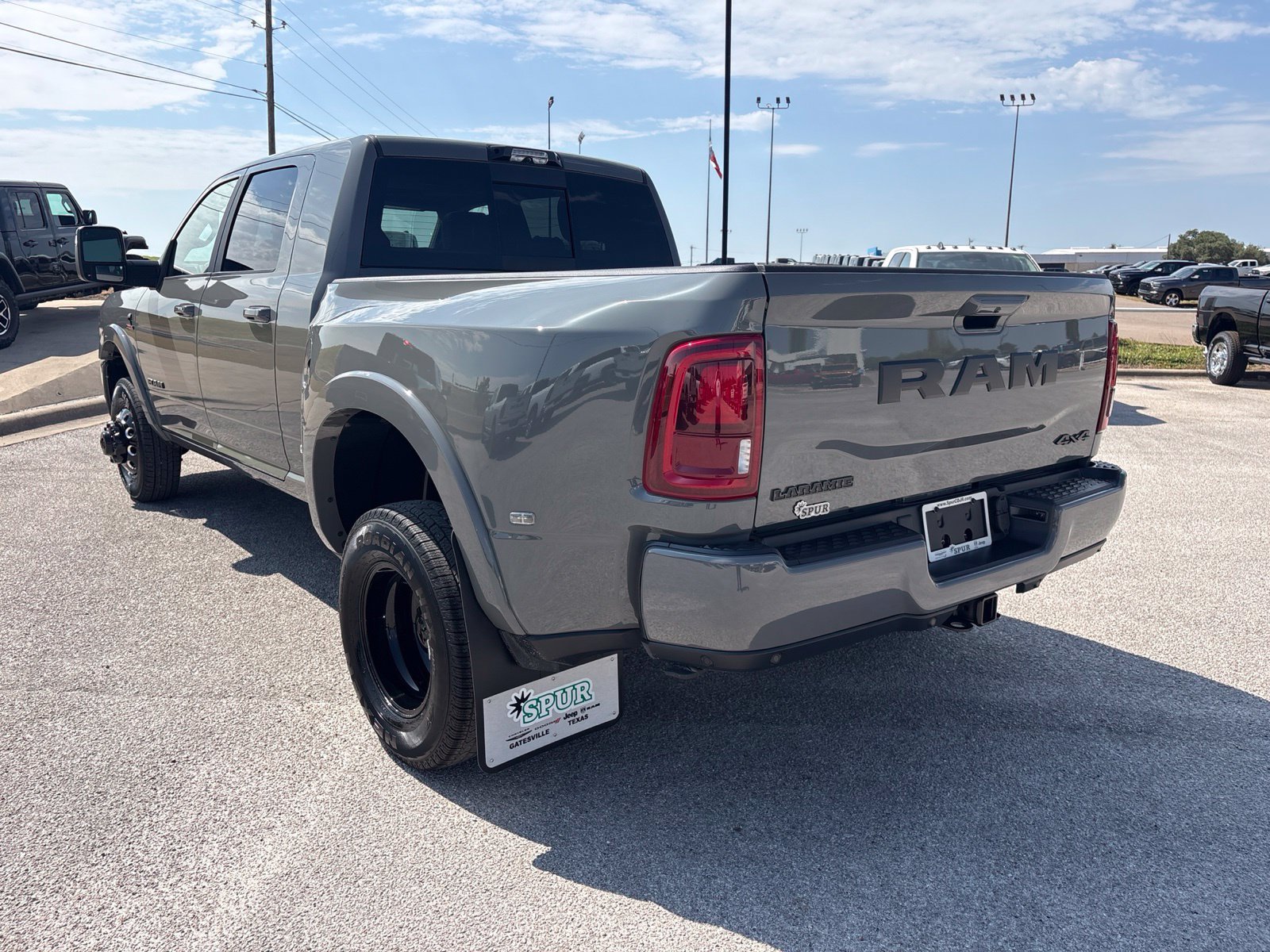 New 2027 RAM 3500 Laramie w/ Night Edition AWD/4WD image 4