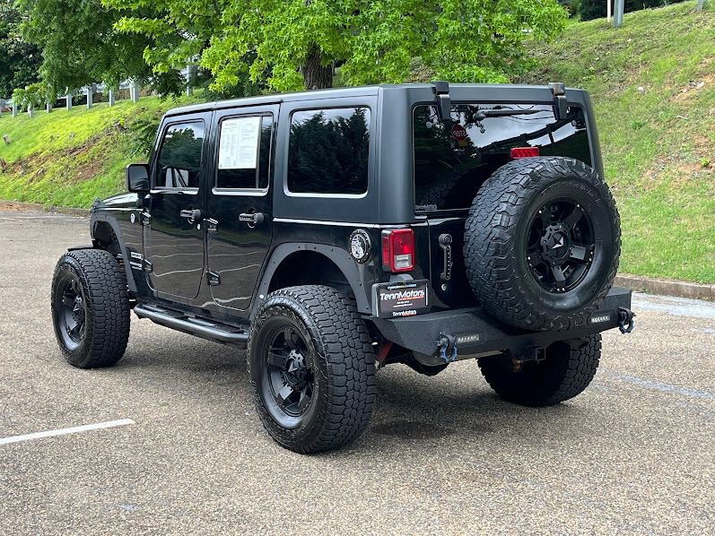 Used 2018 Jeep Wrangler Unlimited Sport S AWD/4WD image 17