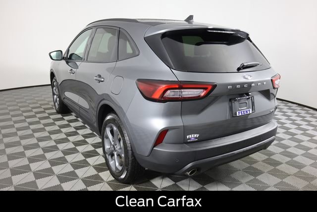 Certified 2025 Ford Escape ST-Line w/ Tech Pack #1 AWD/4WD image 6