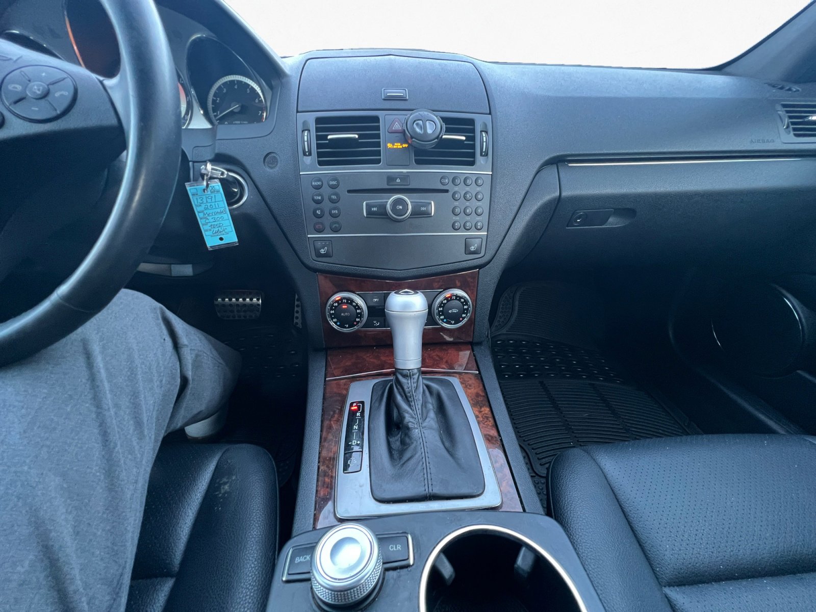 Used 2011 Mercedes-Benz C 300 4MATIC Sedan image 13