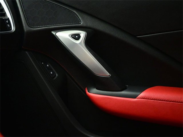 Used 2015 Chevrolet Corvette Z06 w/ 2LZ Preferred Equipment Group image 18