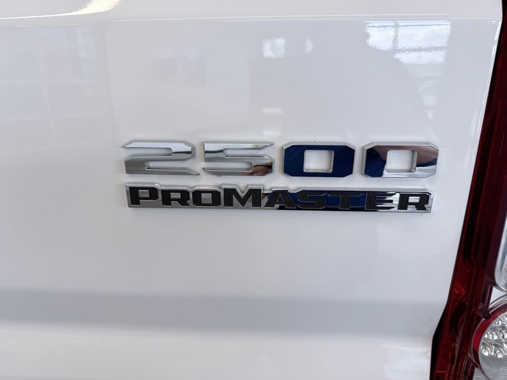 Used 2026 RAM ProMaster 2500 w/ Convenience Group FWD image 24