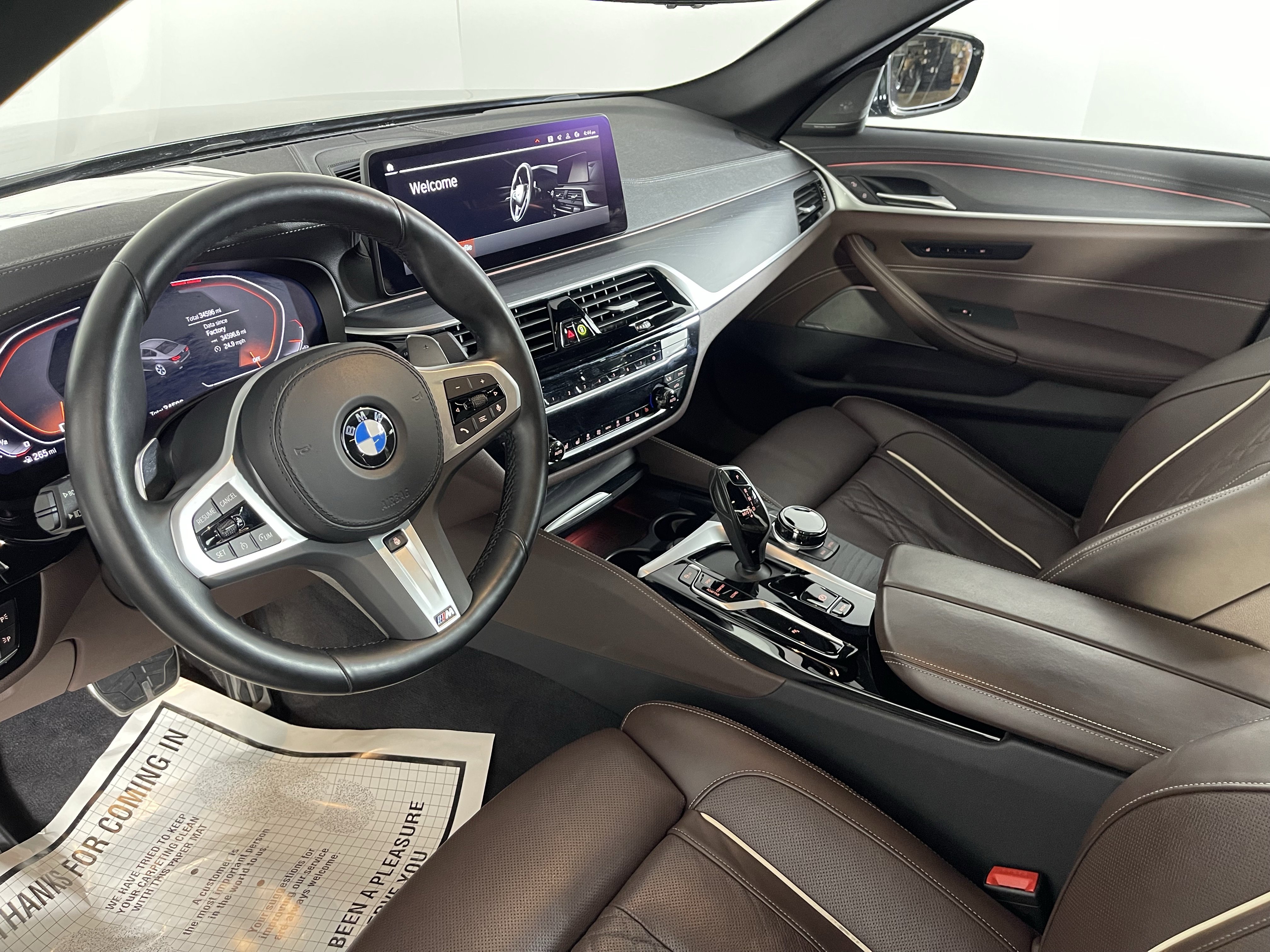 Certified 2022 BMW M550i xDrive w/ Dynamic Handling Package image 11