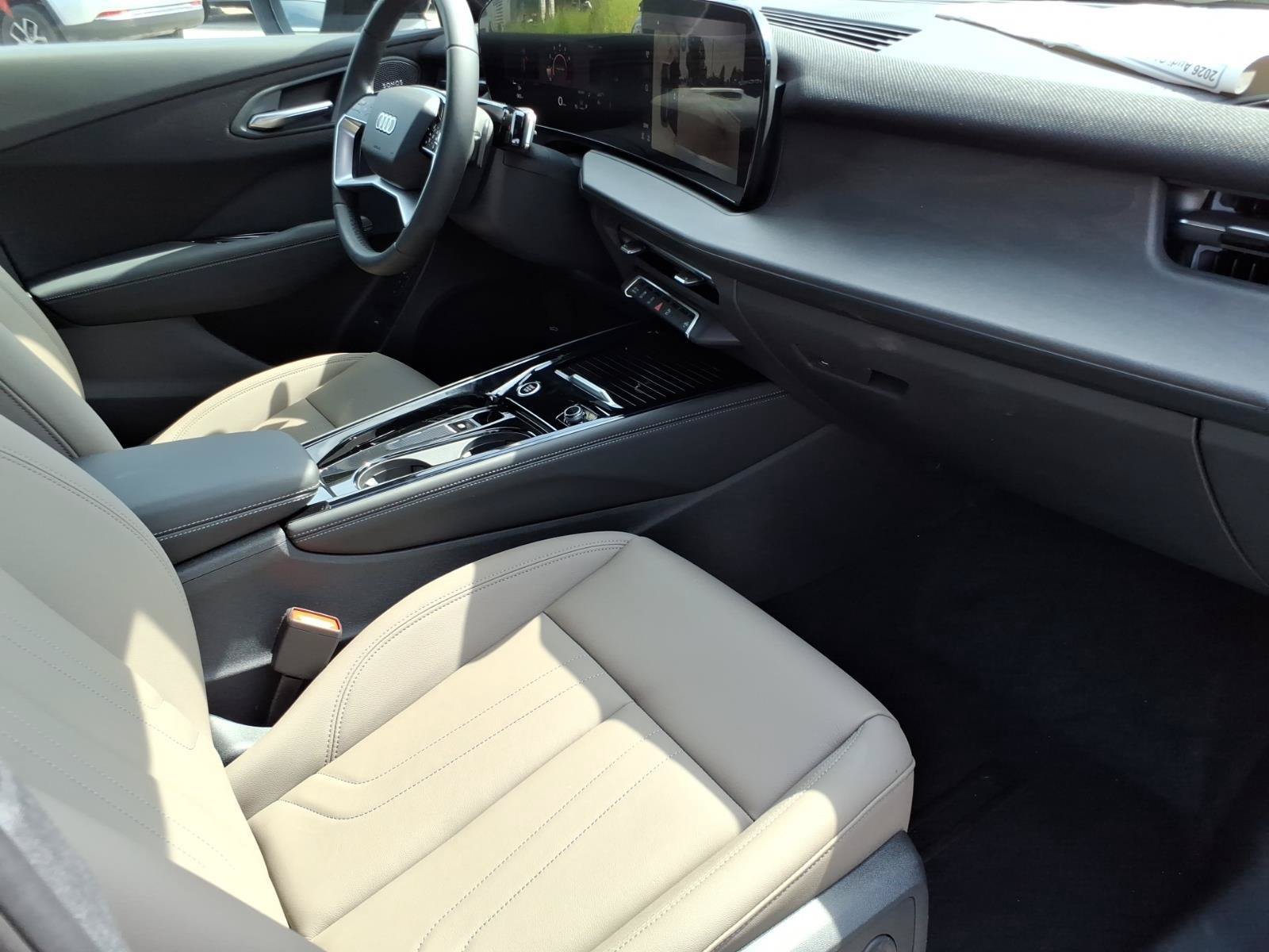 New 2026 Audi Q3 quattro 2.0T AWD/4WD image 27