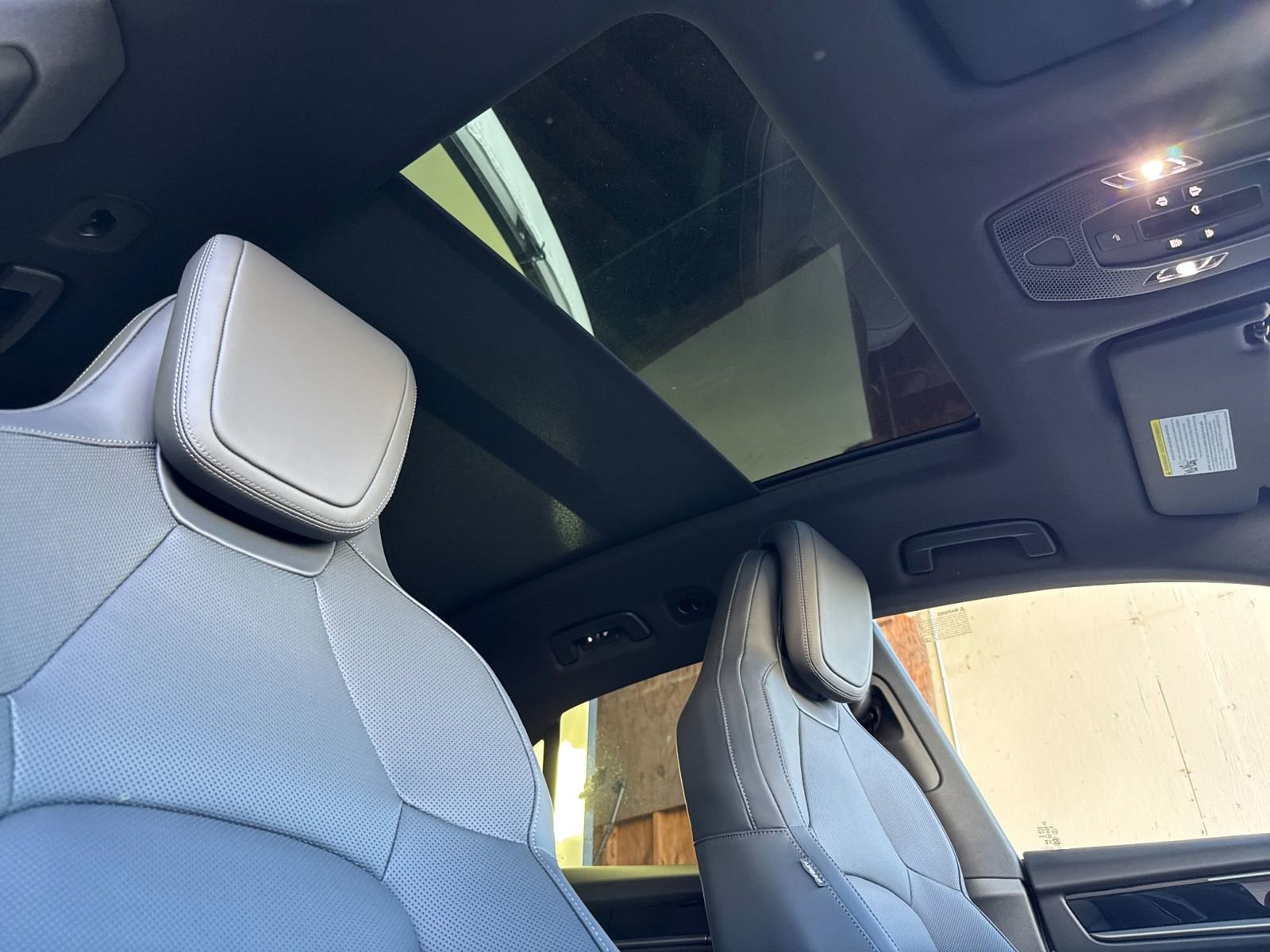 New 2026 Porsche Macan 4 Electric image 19