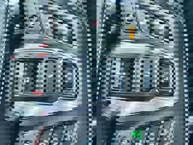 Used 2025 Honda Odyssey Sport-L image 16