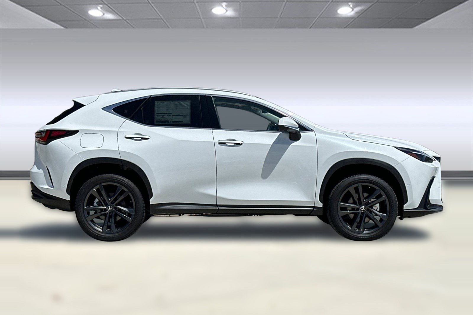 Used 2026 Lexus NX 450h+ AWD w/ Accessory Package (2T) image 7