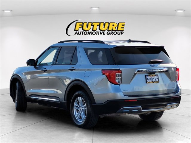 Used 2023 Ford Explorer XLT w/ Equipment Group 202A image 9