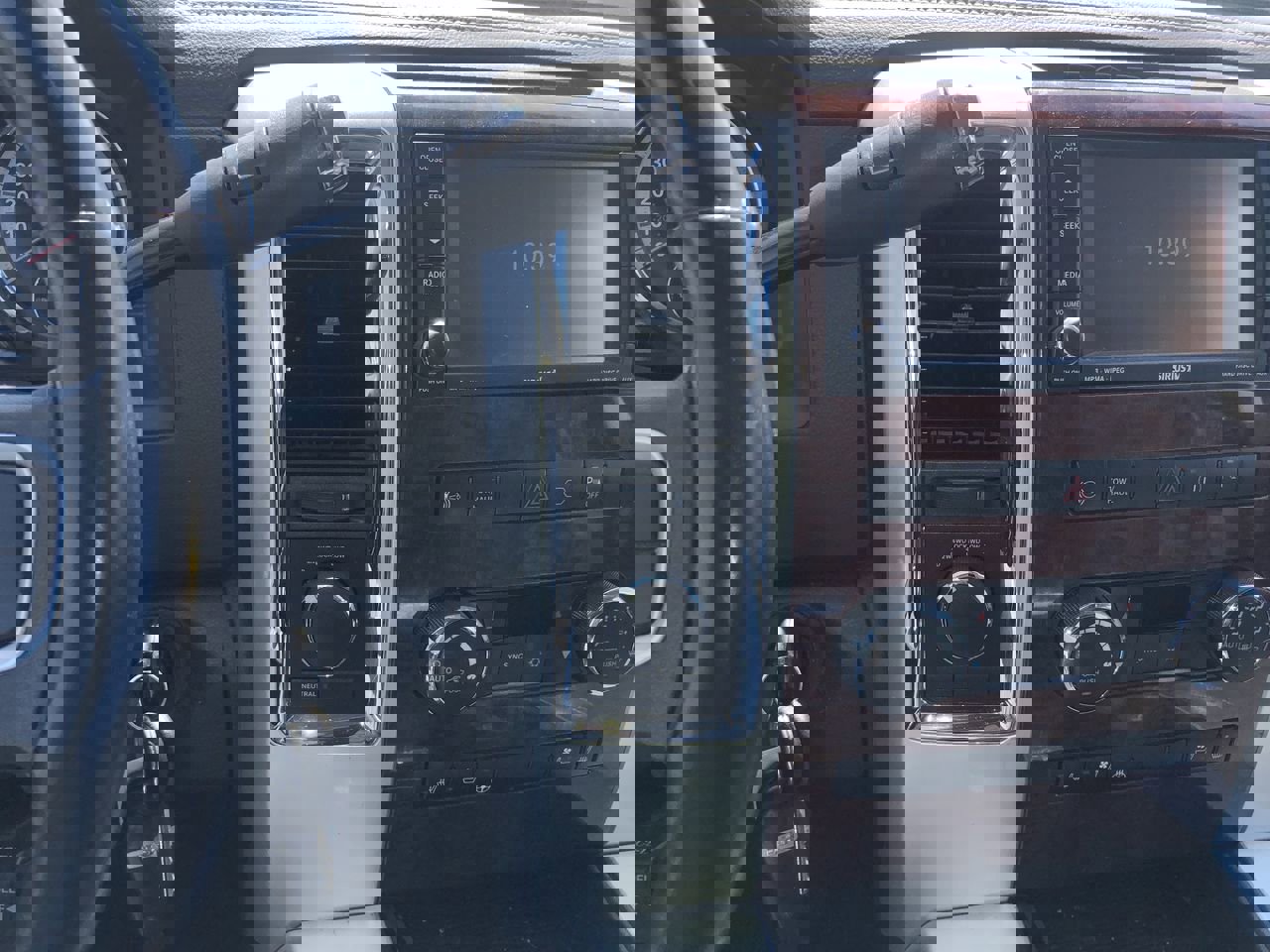 Used 2011 RAM 3500 Laramie w/ HD Snow Plow Prep Group image 18