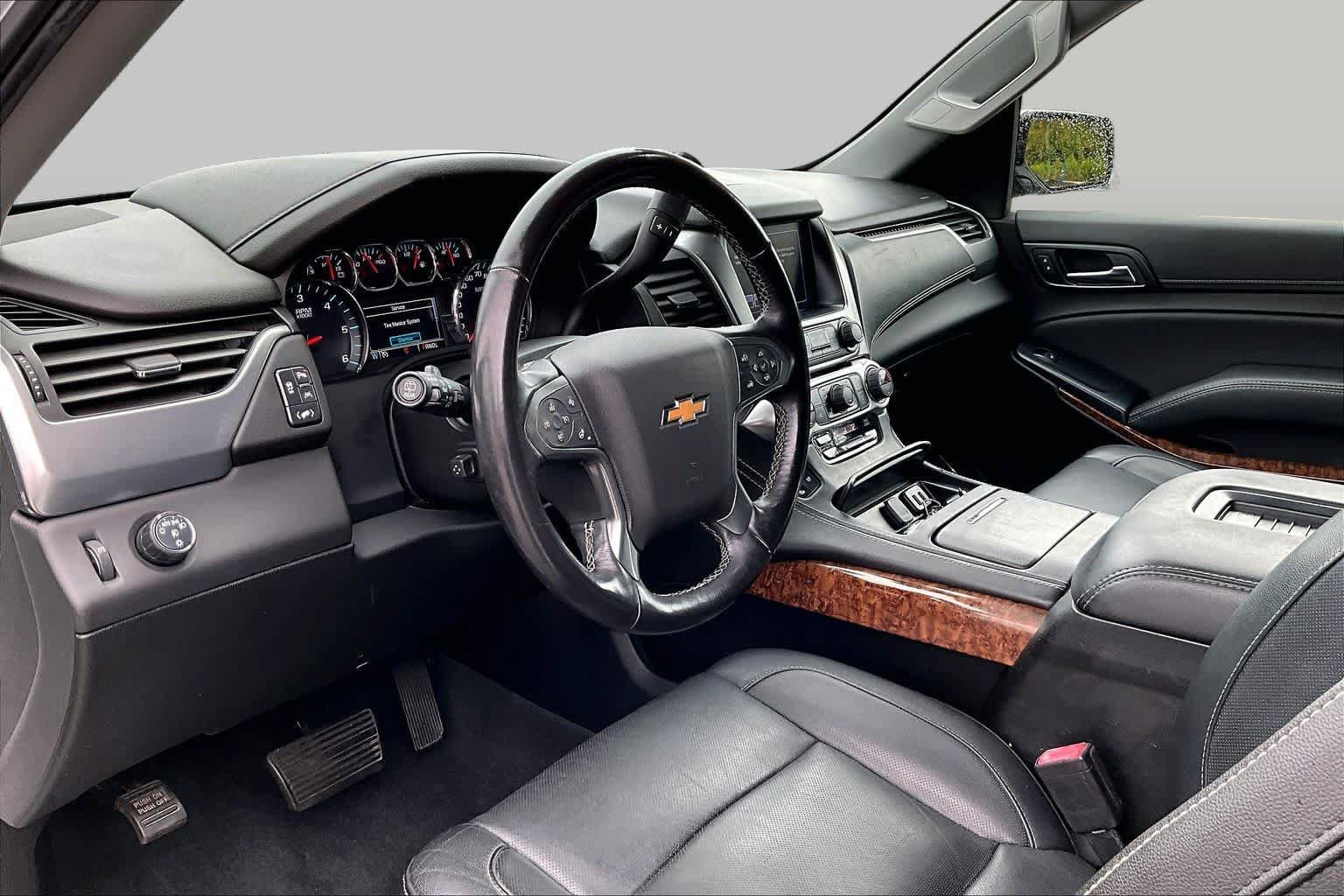 Used 2020 Chevrolet Tahoe Premier RWD image 17