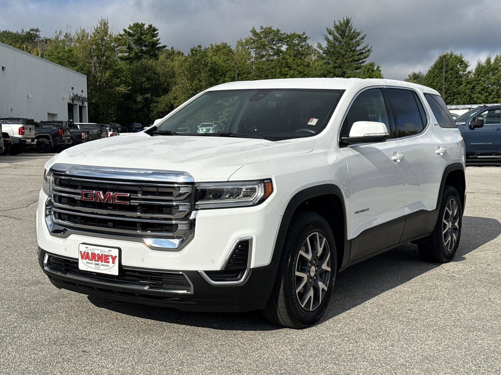 Used 2023 GMC Acadia SLE