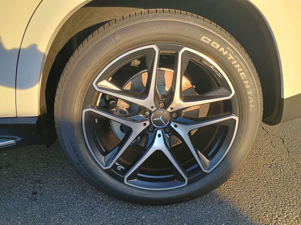 New 2026 Mercedes-Benz GLE 53 AMG 4MATIC Coupe image 26