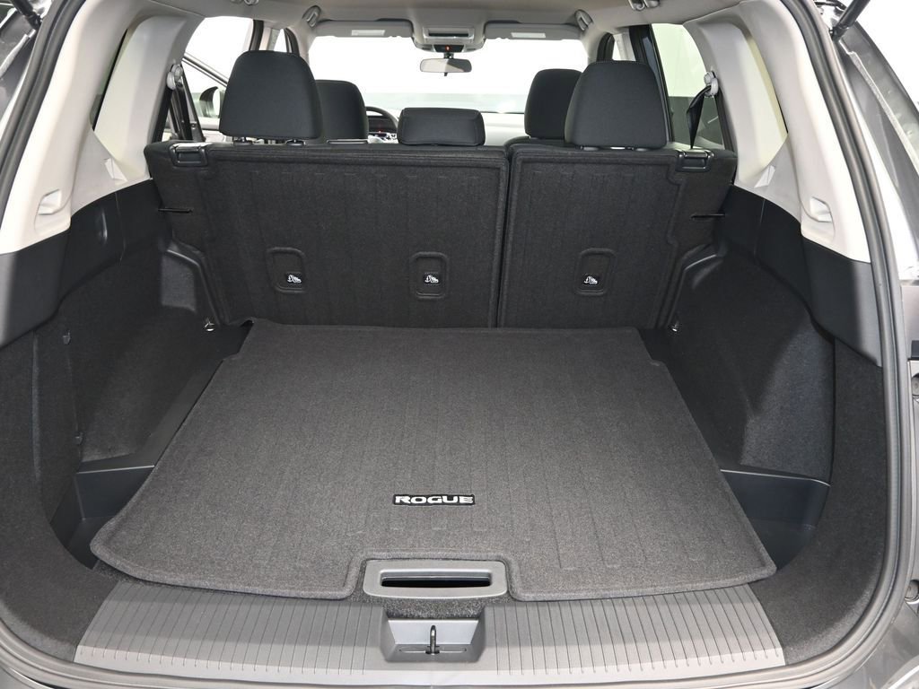 Certified 2026 Nissan Rogue S image 11