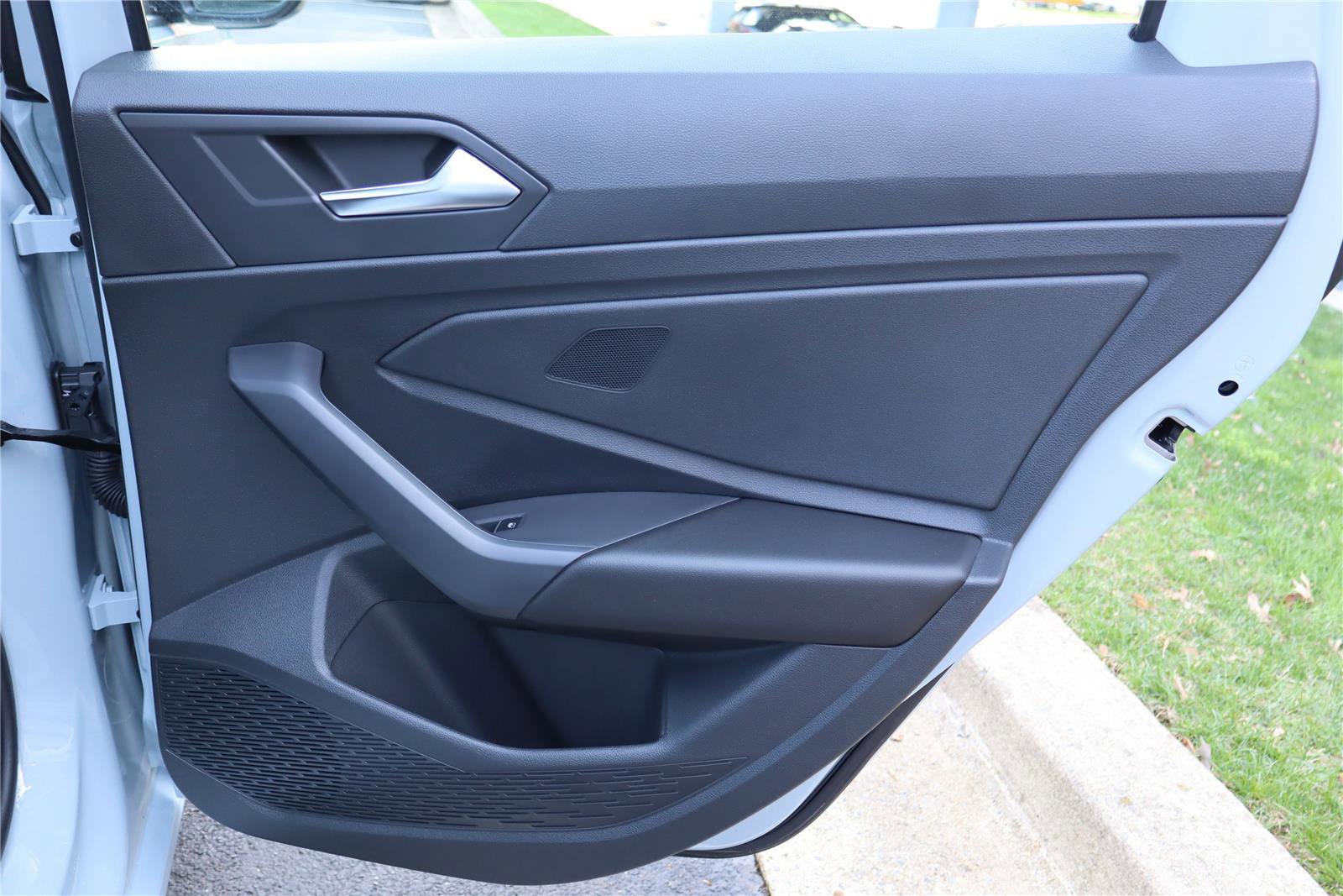 Used 2025 Volkswagen Jetta Sport image 29