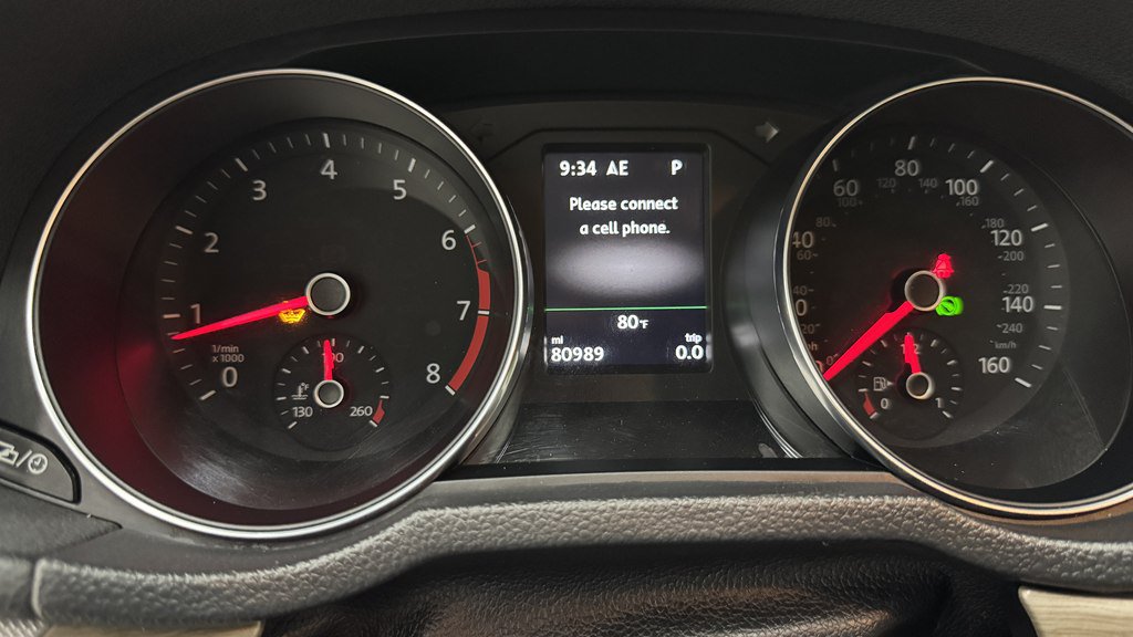 Used 2017 Volkswagen Passat 1.8T SEL Premium FWD image 18