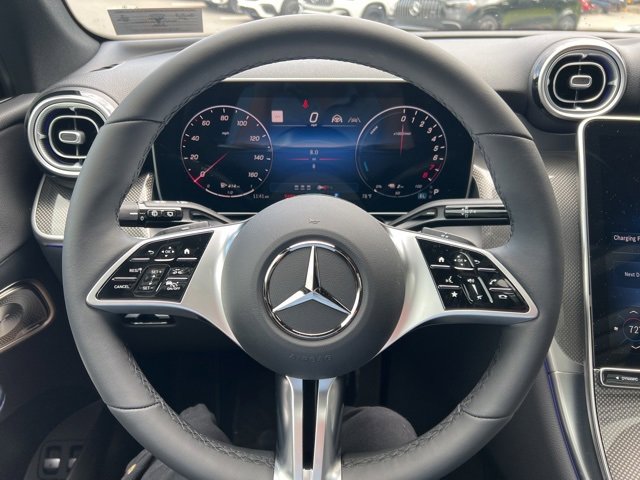 New 2025 Mercedes-Benz GLC 350e 4MATIC image 14