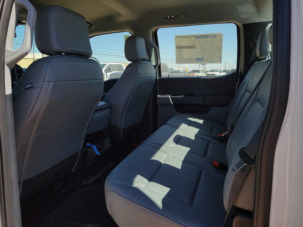 New 2026 Ford F250 XL w/ XL Off-Road Package AWD/4WD image 16
