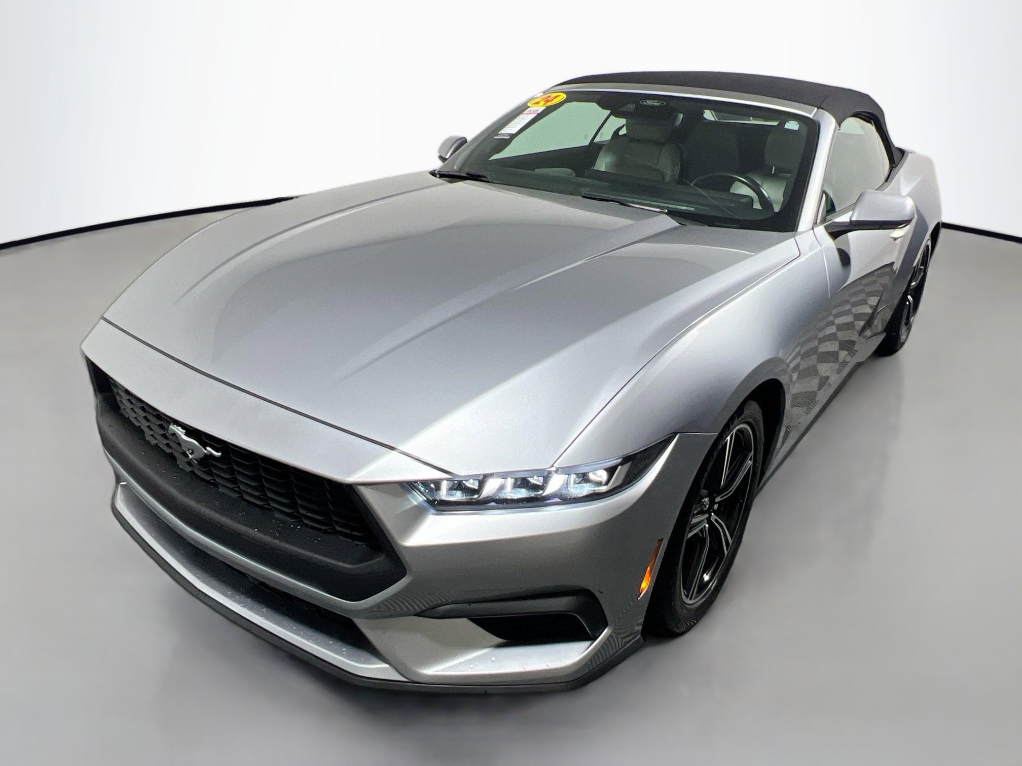 Used 2024 Ford Mustang Premium image 9