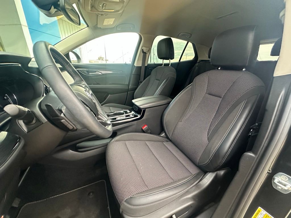 Used 2022 Buick Envision Preferred image 14