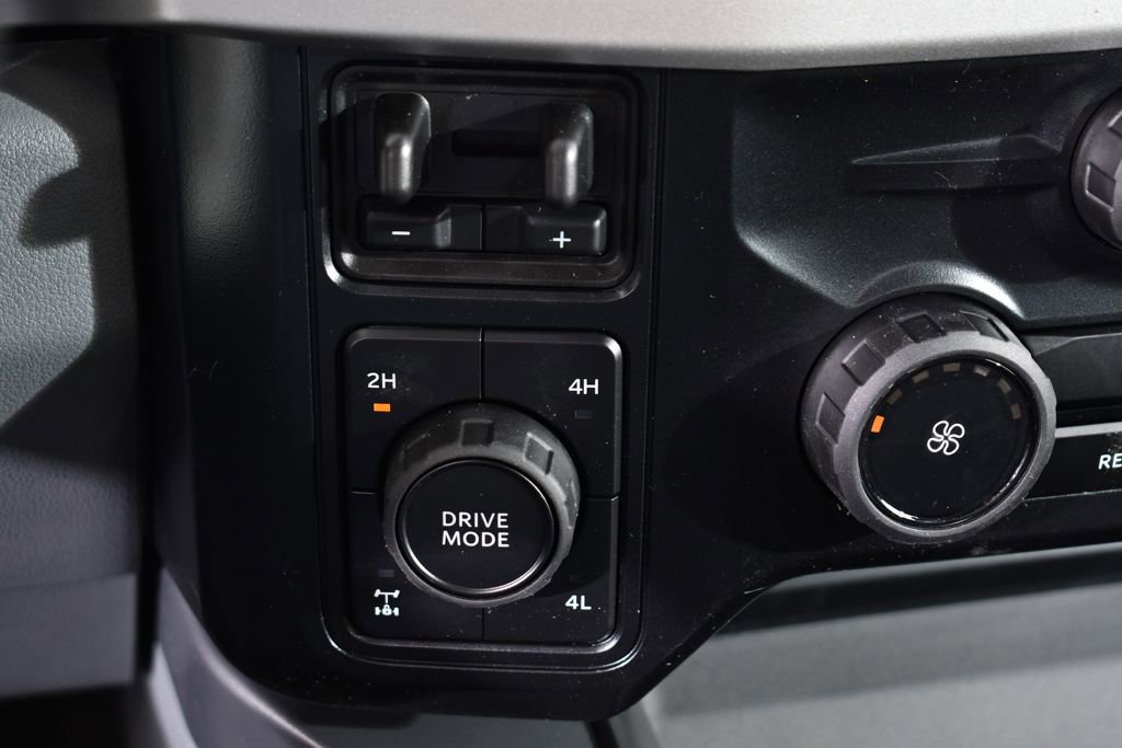 New 2026 Ford F350 XLT w/ 360-Degree Camera Package image 29