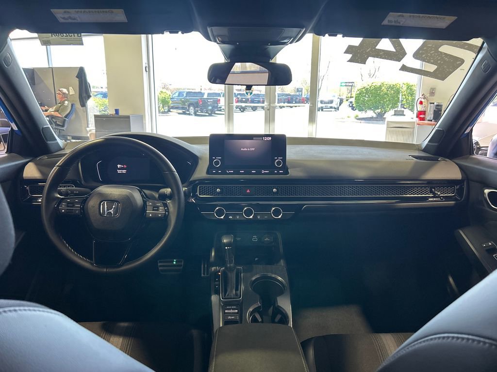 Used 2024 Honda Civic Sport image 28