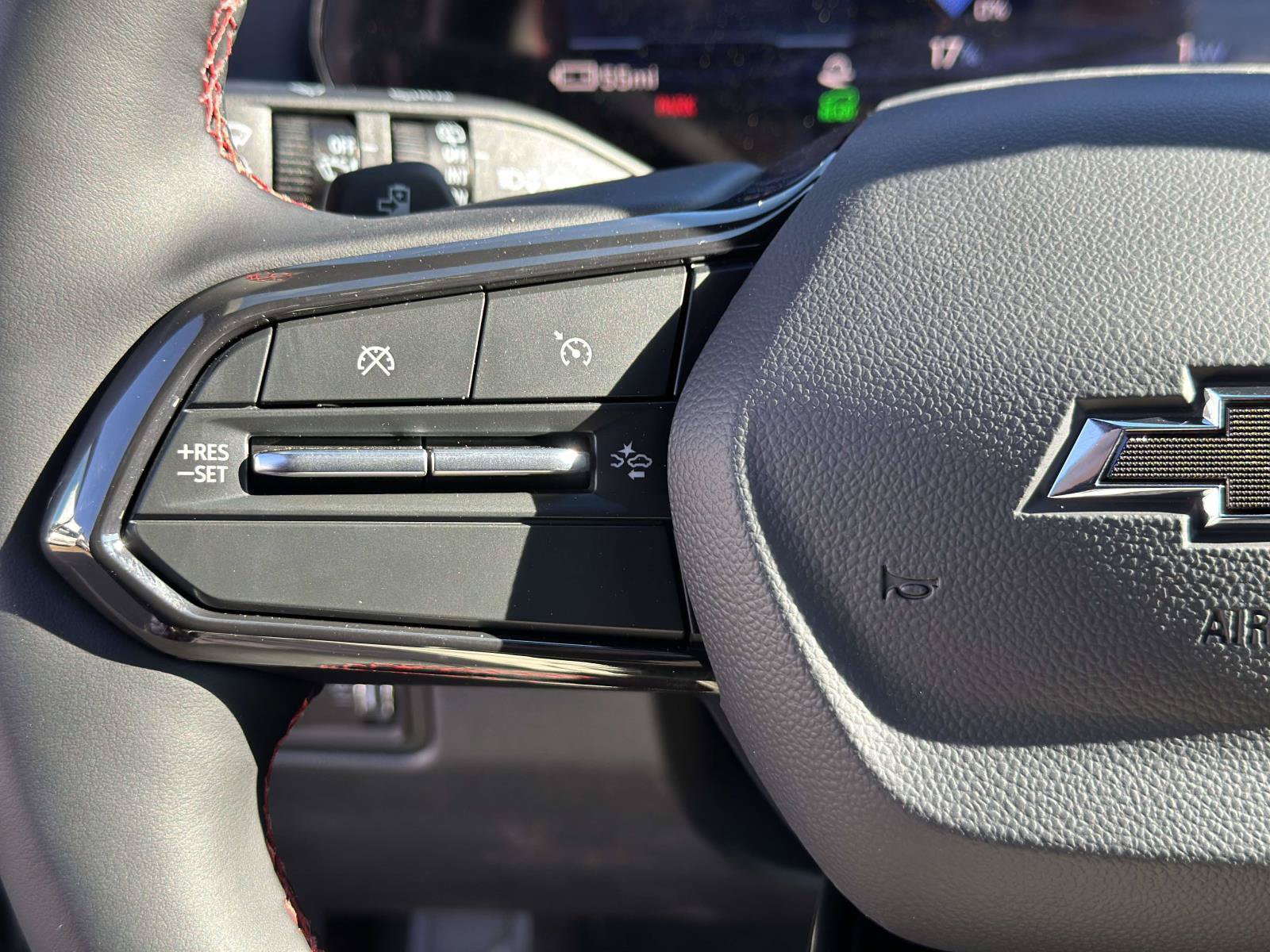 New 2026 Chevrolet Equinox EV RS FWD image 14