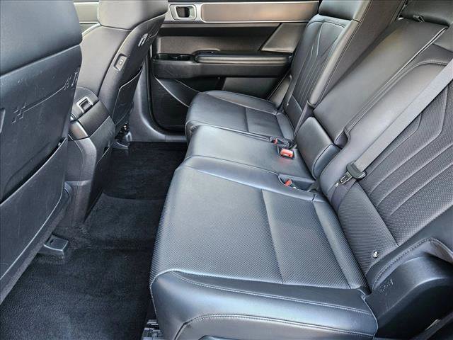 Used 2024 Hyundai Santa Fe SEL image 17