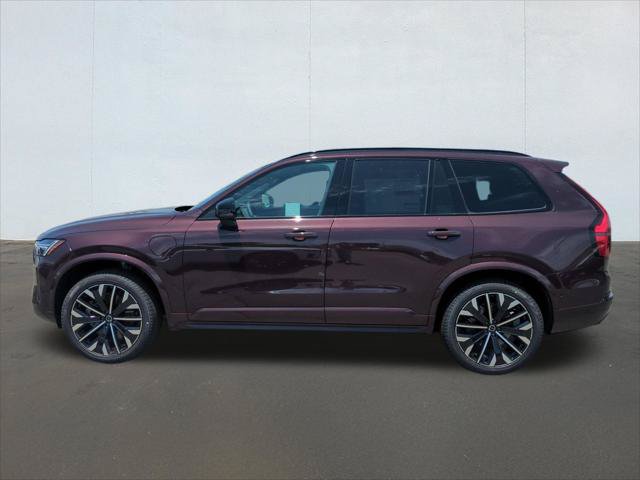 New 2026 Volvo XC90 T8 Ultra w/ Protection Package AWD/4WD image 3