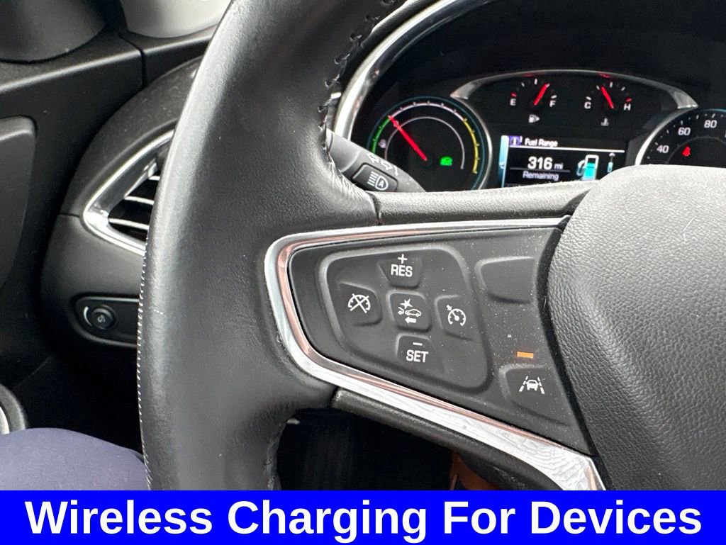 Used 2018 Chevrolet Malibu Hybrid w/ Driver Confidence Package FWD image 18