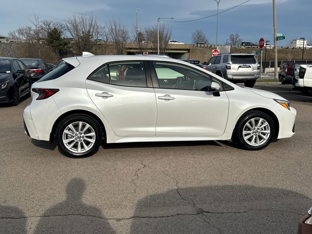 Used 2025 Toyota Corolla SE image 9