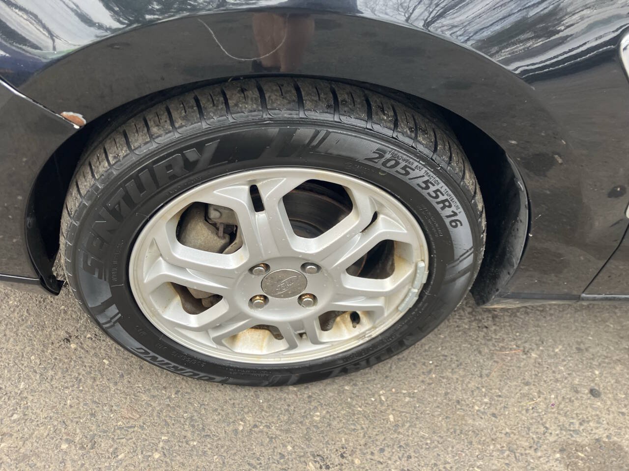 Used 2008 Ford Focus SES FWD image 16