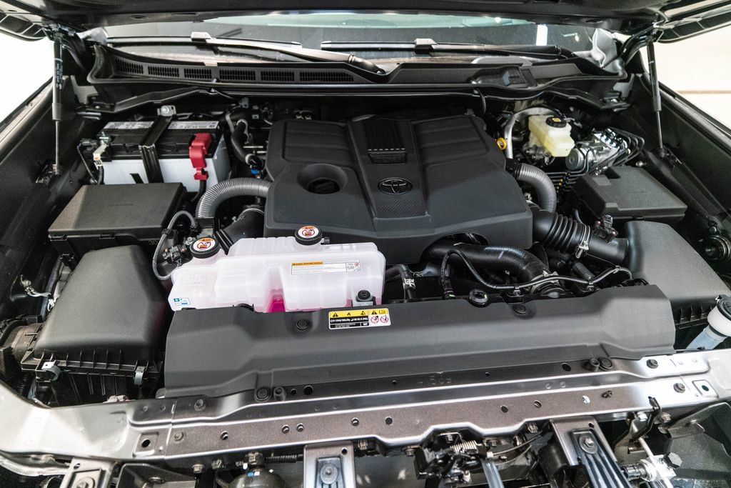 New 2026 Toyota Tundra Platinum AWD/4WD image 39