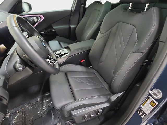 Certified 2026 BMW X3 xDrive30i w/ M Sport Package AWD/4WD image 11