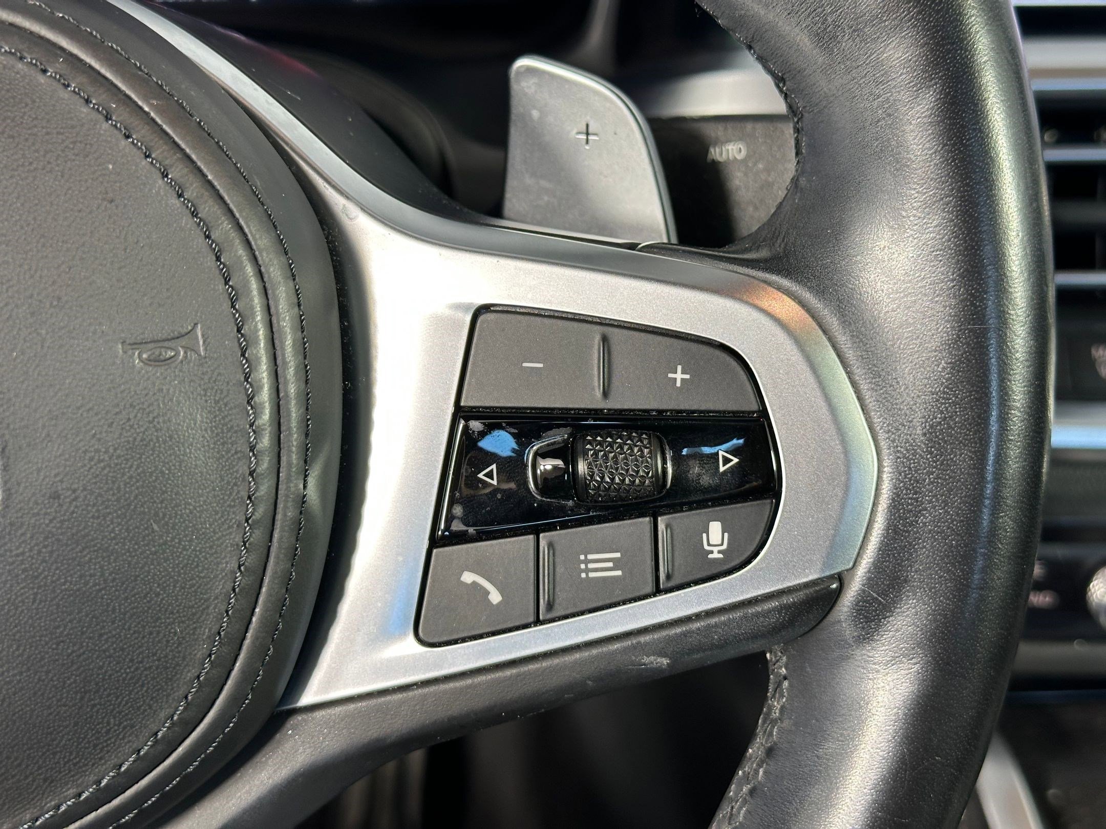 Used 2023 BMW 430i Coupe w/ M Sport Package image 27