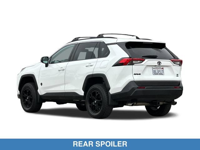 Used 2021 Toyota RAV4 LE w/ Carpet Mat Package (TMS) AWD/4WD image 8