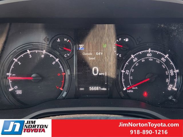 Used 2024 Toyota 4Runner SR5 AWD/4WD image 16
